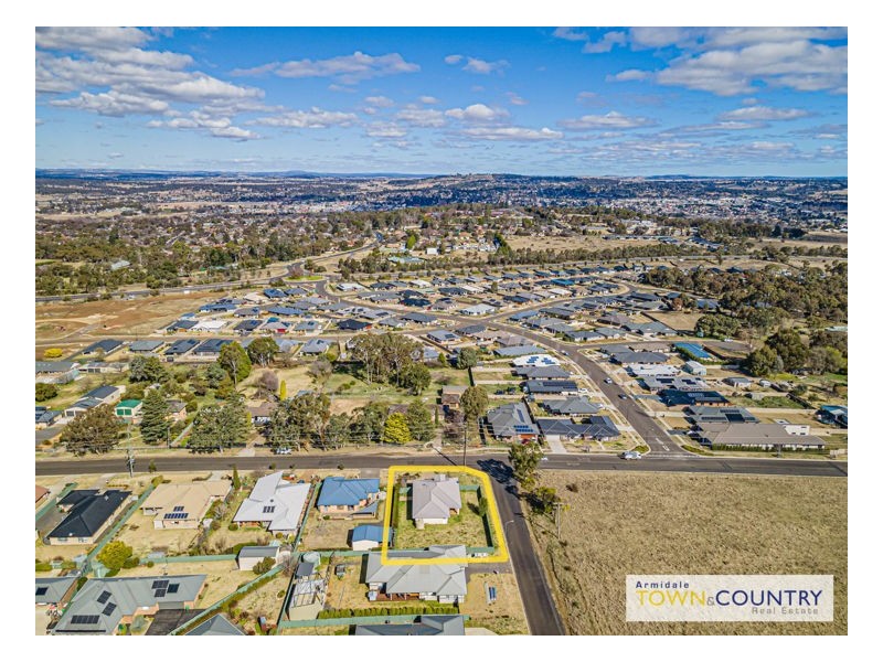 54 Link Road, Armidale NSW 2350
