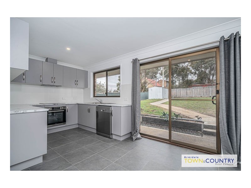 52 Claude Street, Armidale NSW 2350