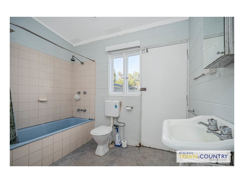 231 Canambe Street, Armidale NSW 2350