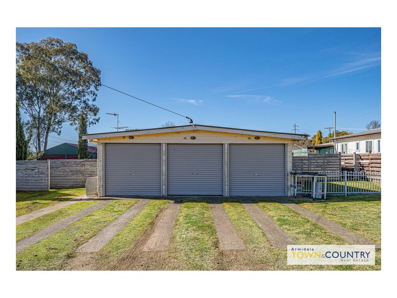 231 Canambe Street, Armidale NSW 2350