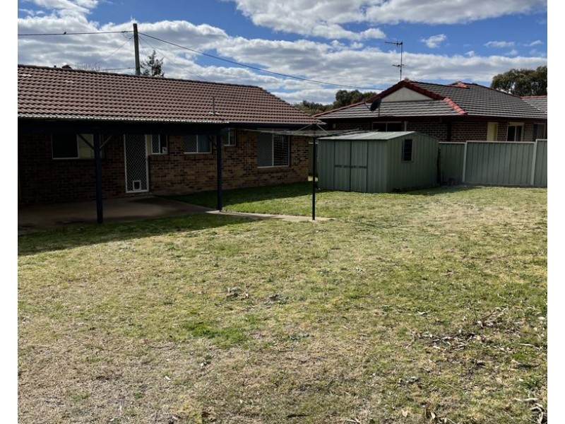40 Claude Street, Armidale NSW 2350