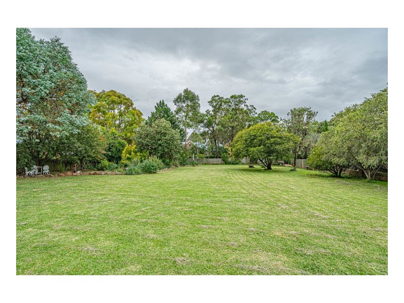 99 The Avenue, Armidale NSW 2350