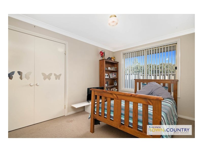 17 MacDonald Drive, Armidale NSW 2350