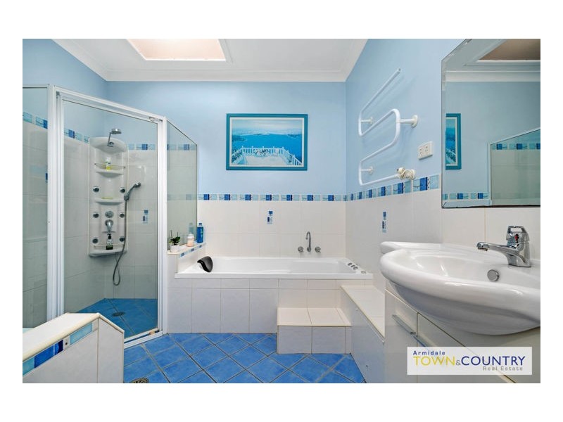 13 Canambe Street, Armidale NSW 2350