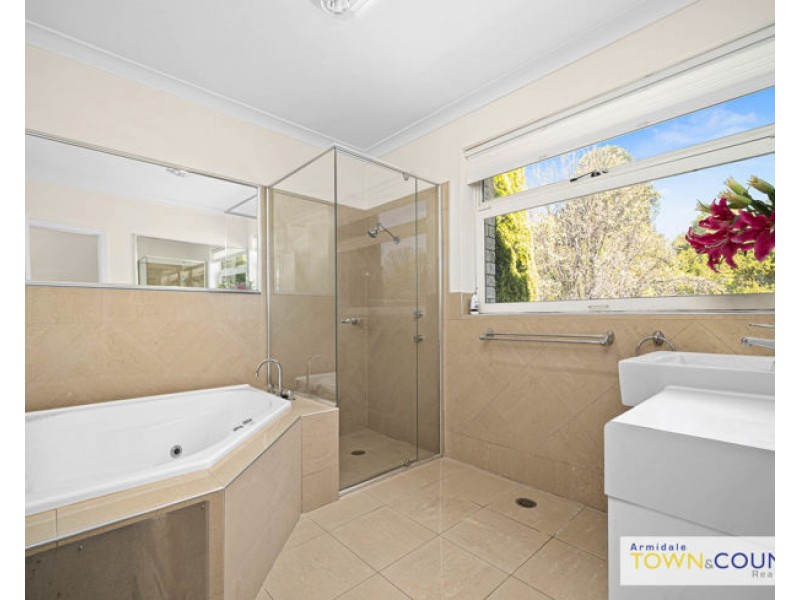 4/143 Faulkner Street, Armidale NSW 2350