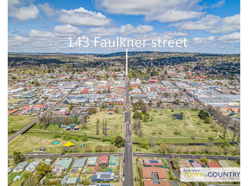 4/143 Faulkner Street, Armidale NSW 2350