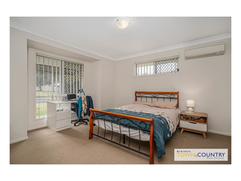 22 Earle Page Drive, Armidale NSW 2350