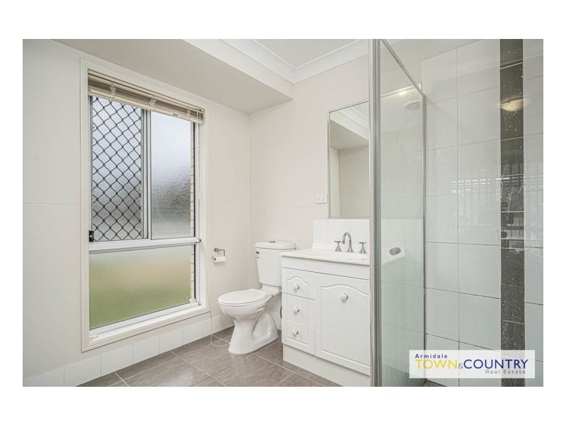 22 Earle Page Drive, Armidale NSW 2350