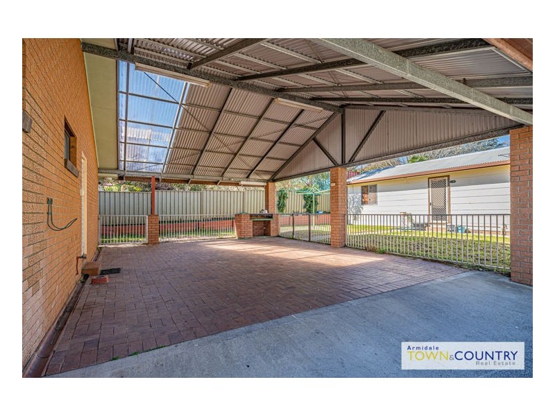 63a Markham Street, Armidale NSW 2350