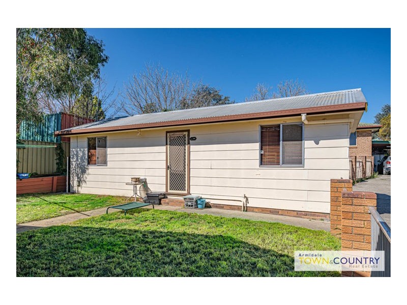63a Markham Street, Armidale NSW 2350
