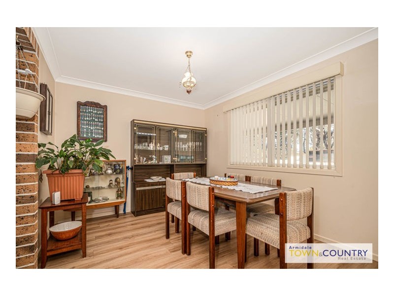 14 Sarah Place, Armidale NSW 2350