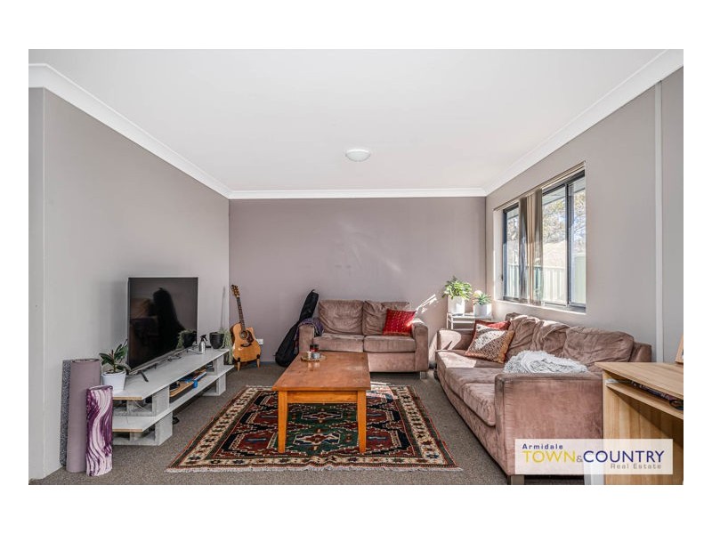 6 Grills PLace, Armidale NSW 2350