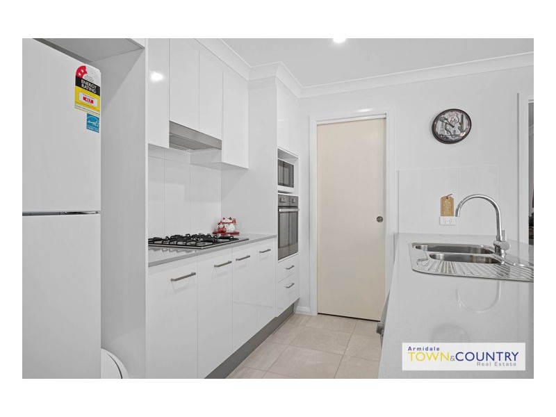 32 Cookes Road, Armidale NSW 2350