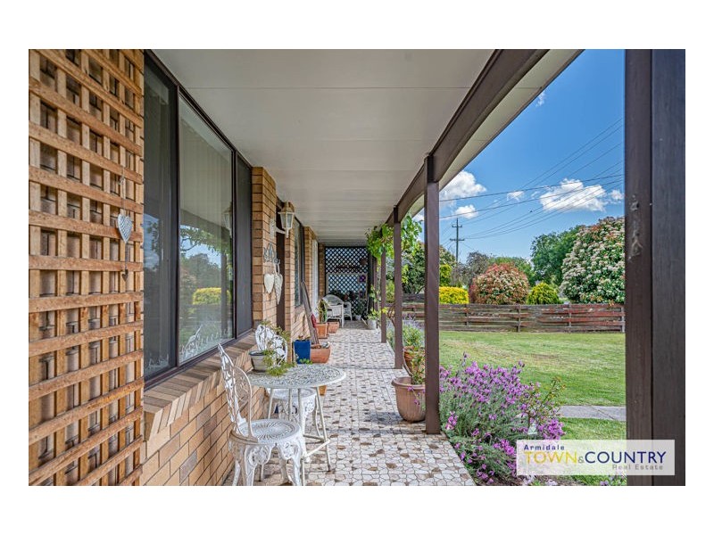 22 Dumaresq Street, Uralla NSW 2358