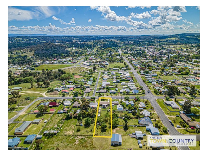 22 Dumaresq Street, Uralla NSW 2358