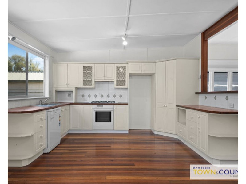 90 Donnelly Street, Armidale NSW 2350