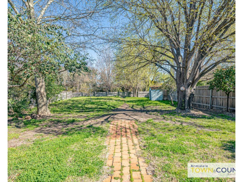 90 Donnelly Street, Armidale NSW 2350