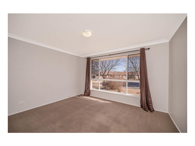 6 Centennial Close, Armidale NSW 2350