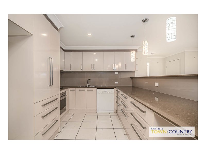 3 Earle Page Drive, Armidale NSW 2350
