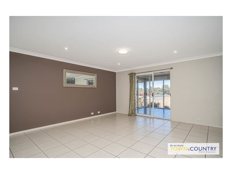 3 Earle Page Drive, Armidale NSW 2350