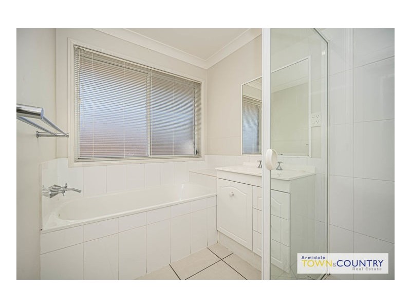 3 Earle Page Drive, Armidale NSW 2350