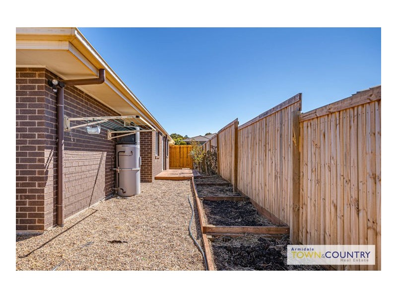 3 Earle Page Drive, Armidale NSW 2350