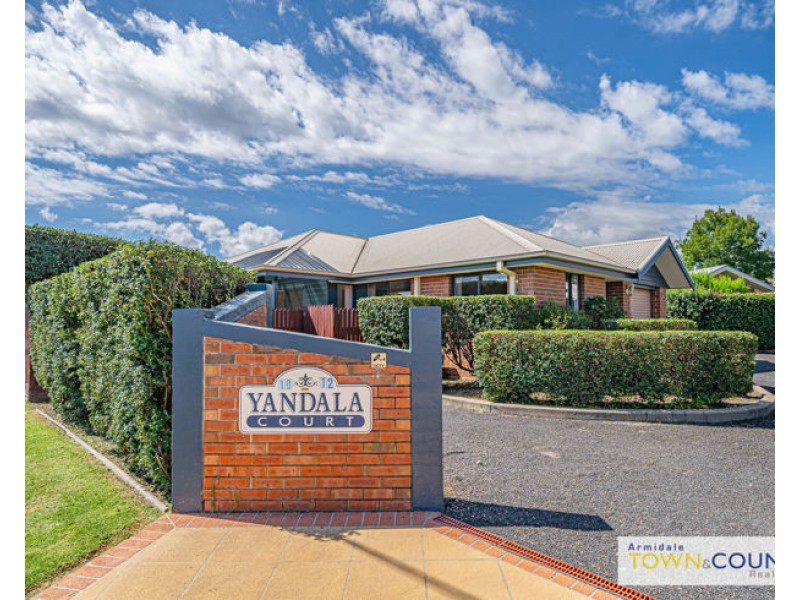 1/10-12 Speare Ave, Armidale NSW 2350