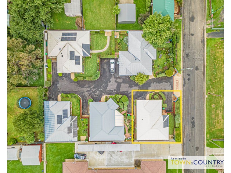 1/10-12 Speare Ave, Armidale NSW 2350