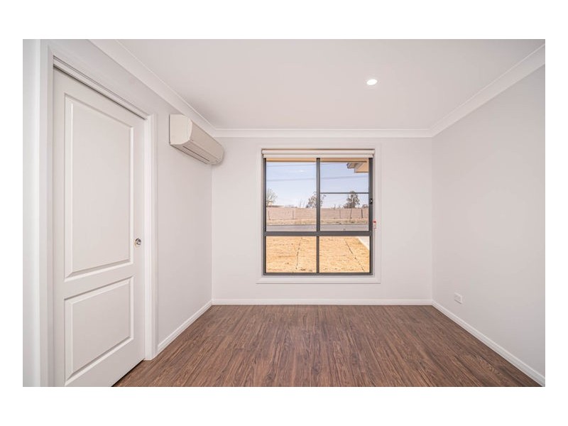 2/67 Link Road, Armidale NSW 2350