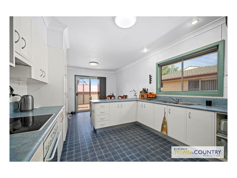 2 Claude Street, Armidale NSW 2350