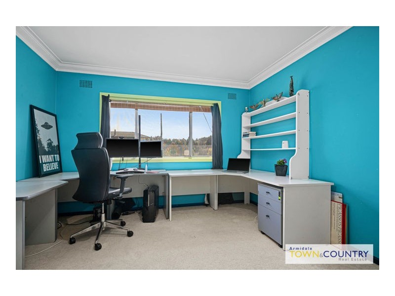 2 Claude Street, Armidale NSW 2350