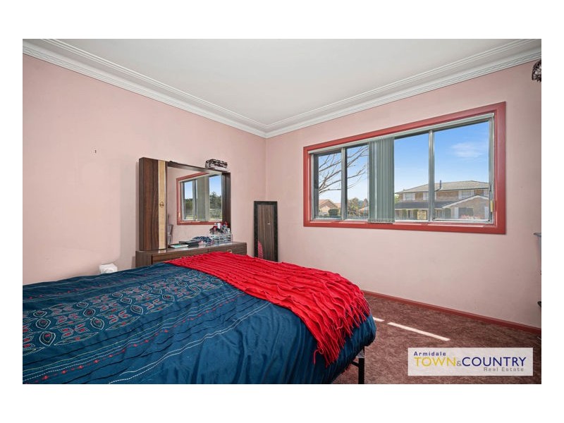 2 Claude Street, Armidale NSW 2350