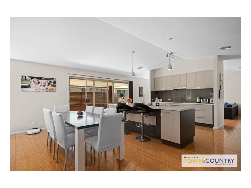 6 Erin Court, Armidale NSW 2350