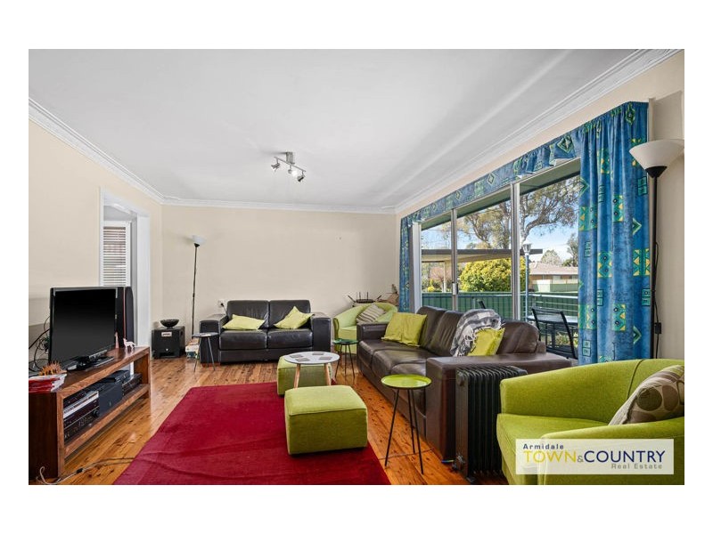 31 Bowman Avenue, Armidale NSW 2350