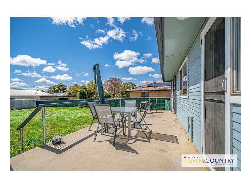 31 Bowman Avenue, Armidale NSW 2350