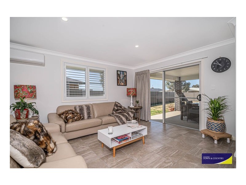 12 Spearmount Drive, Armidale NSW 2350