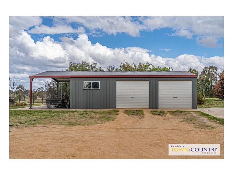 13 Red Hill Way, Armidale NSW 2350