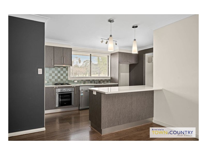 3 Bishop Crescent, Armidale NSW 2350