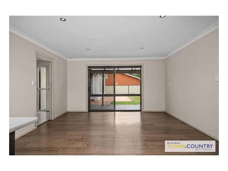 3 Bishop Crescent, Armidale NSW 2350