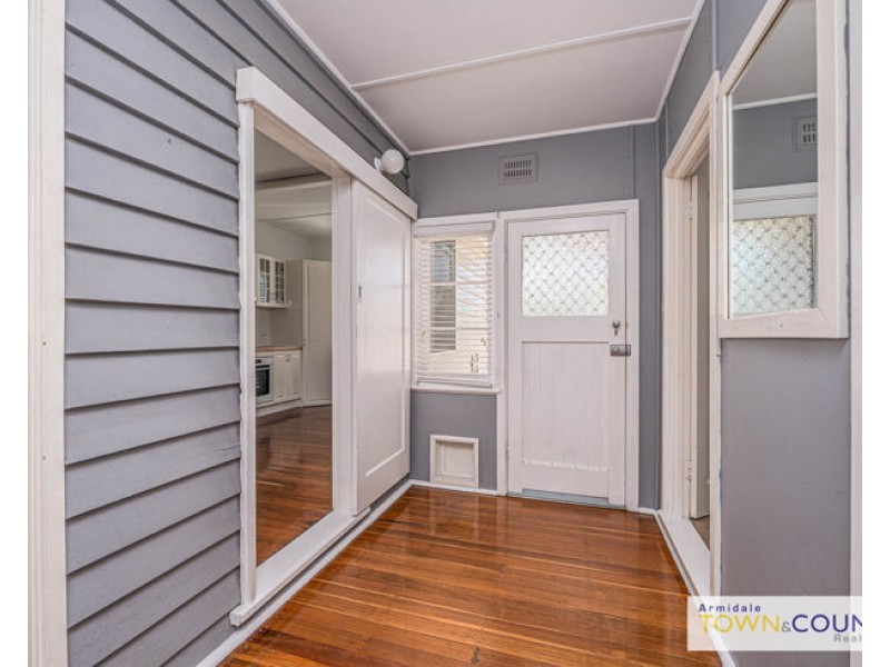 139a Butler Street, Armidale NSW 2350