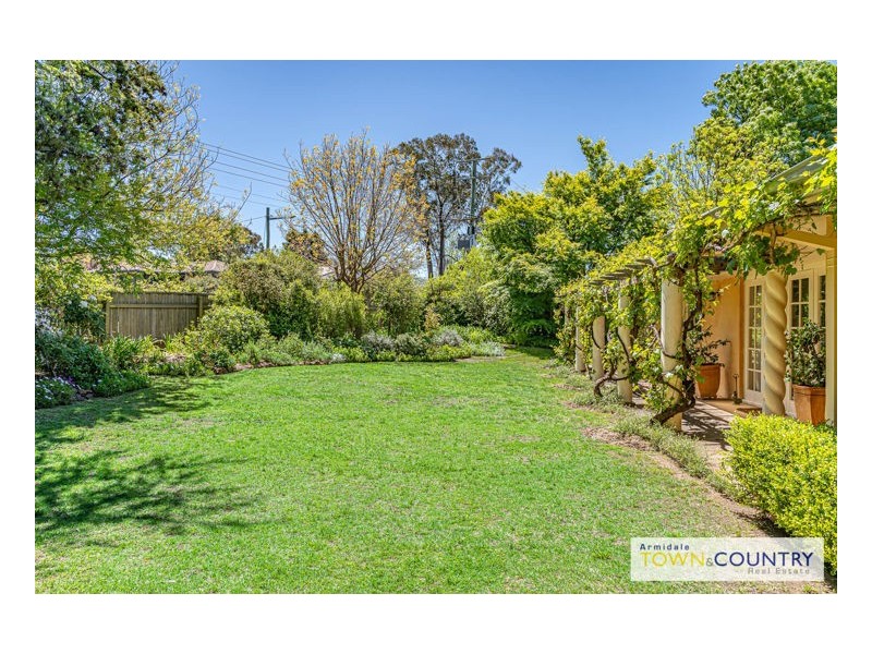 207 Markham Street, Armidale NSW 2350