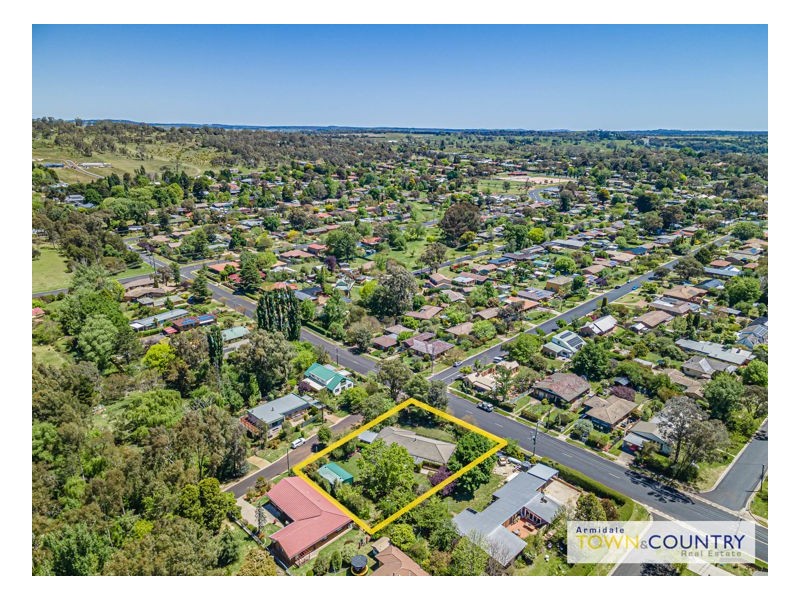 207 Markham Street, Armidale NSW 2350