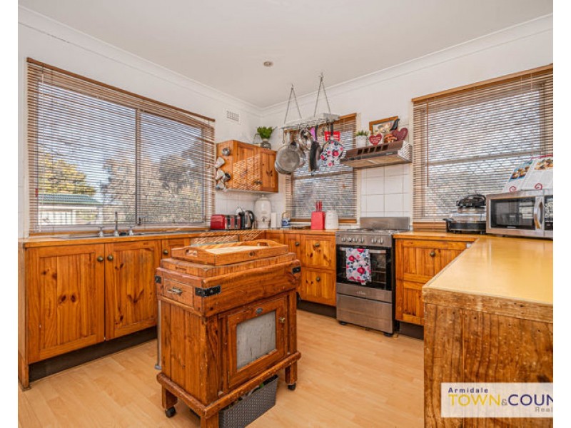 118 Handel Street, Armidale NSW 2350