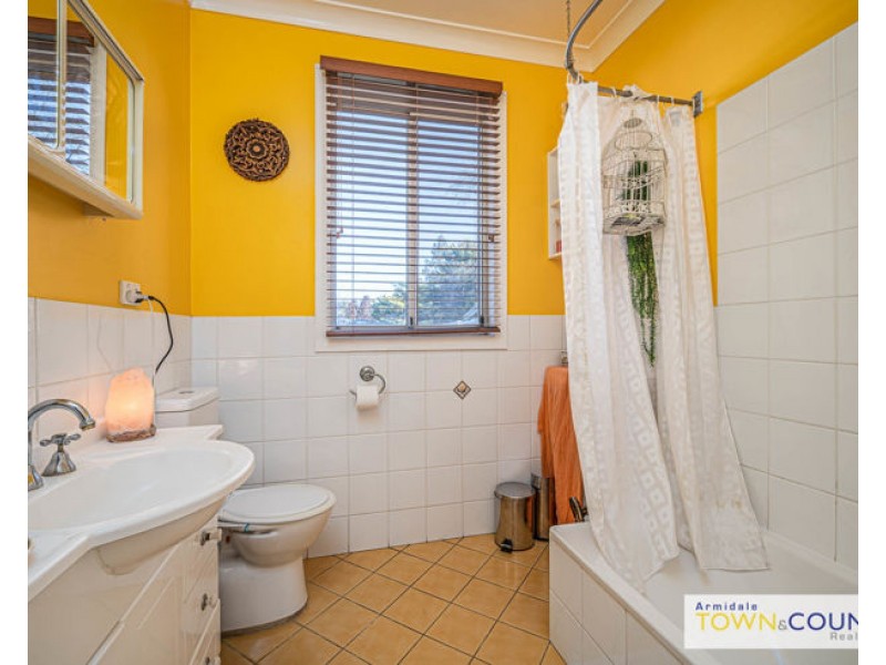 118 Handel Street, Armidale NSW 2350