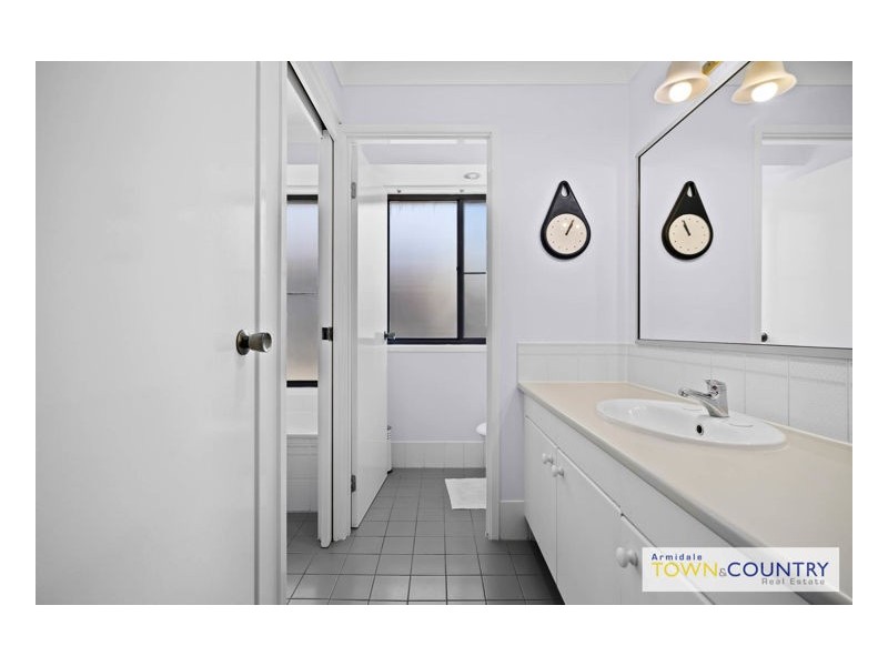 2 Wyevale Close, Armidale NSW 2350