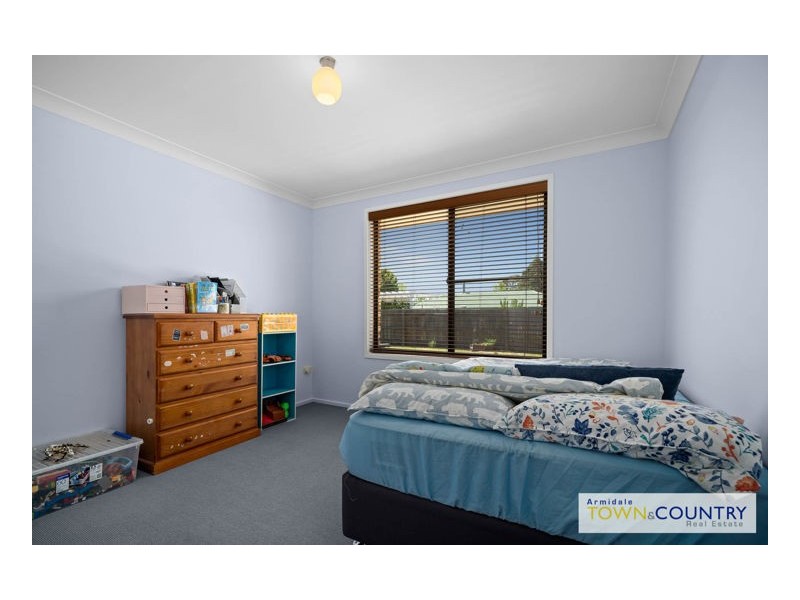 2 Wyevale Close, Armidale NSW 2350