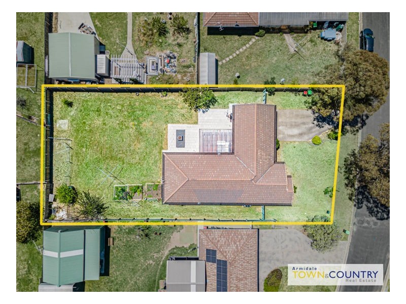2 Wyevale Close, Armidale NSW 2350