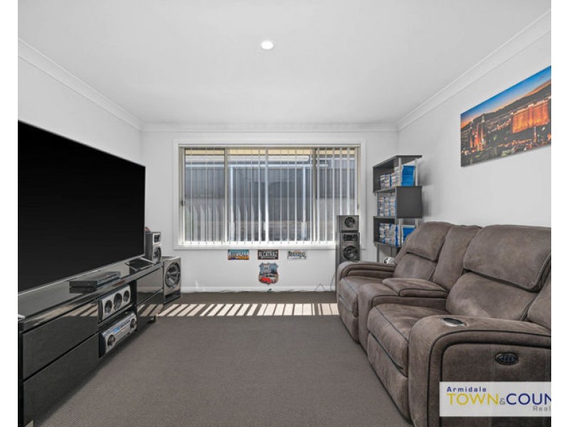 32 Cookes Road, Armidale NSW 2350