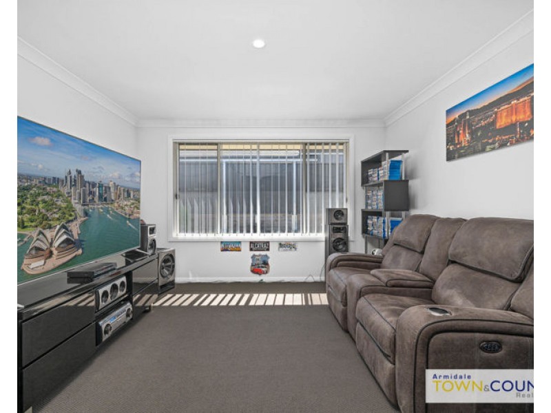 32 Cookes Road, Armidale NSW 2350