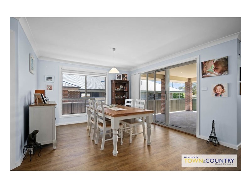 40 Plane Avenue, Uralla NSW 2358